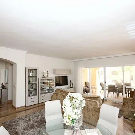 R19 Hacienda Playa Apartment *