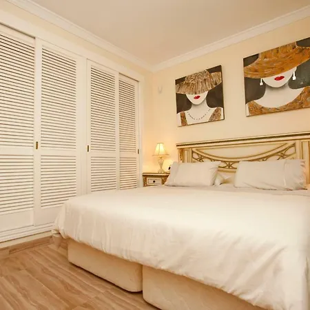 R19 Hacienda Playa * Marbella