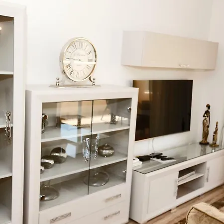 R19 Hacienda Playa * Marbella